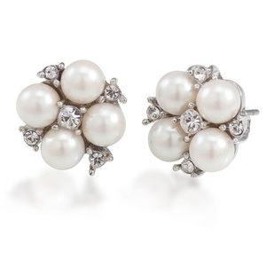 STUNNING Floral Motif Pearl & Crystal Studs